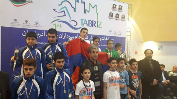 Պատանի լողորդները մեդալների բերք են հավաքում Իրանում