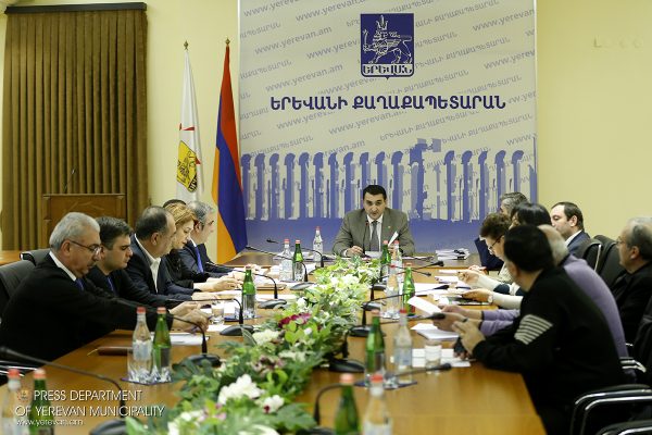 Երևանի զարգացման ծրագրի, բյուջեի և այլ հարցերի վերաբերյալ նախագծերը կներկայացվեն ավագանու քննարկմանը