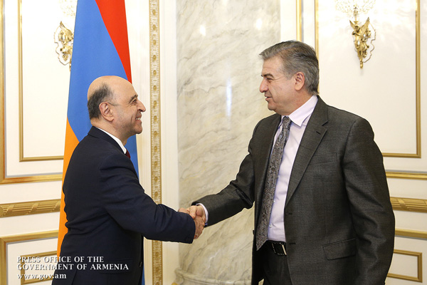 Վարչապետը Հայկազյան համալսարանի ռեկտորի հետ կրթական ծրագրերի իրականացման ու Հայաստան-սփյուռք կապերի ամրապնդման հարցեր է քննարկել