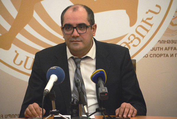ՀՀ սպորտի և երիտասարդության հարցերի նախարարությունը և ՀԱՕԿ-ը պաշտոնապես ճանաչում են միայն նախարարության կազմակերպած Հայաստանի Հանրապետության «Տարվա 10 լավագույն մարզիկներ» մրցույթի արդյունքները