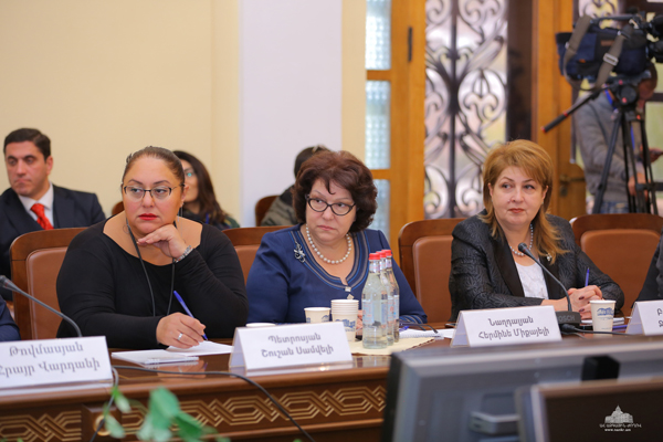 Ջեմմա Բաղդասարյանը տեղյակ չէ, որ թանկացումներ են եղել (Տեսանյութ)