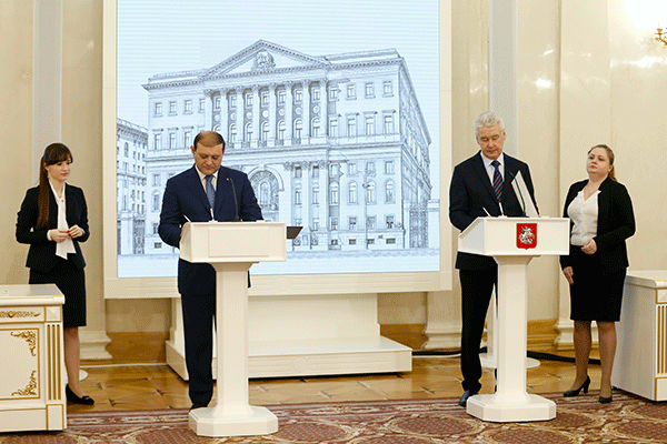 Տարոն Մարգարյանը և Սերգեյ Սոբյանինը ստորագրել են երկու քաղաքների միջև համագործակցության 2018-2021թթ. ծրագիրը