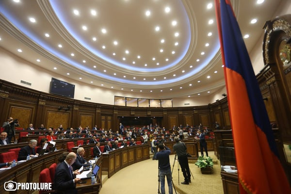 «Կարծում եմ՝ նոր առաջարկներ կլինեն». Արա Բաբլոյանը՝ թանկացումների առնչությամբ լսումների մասին (Տեսանյութ)