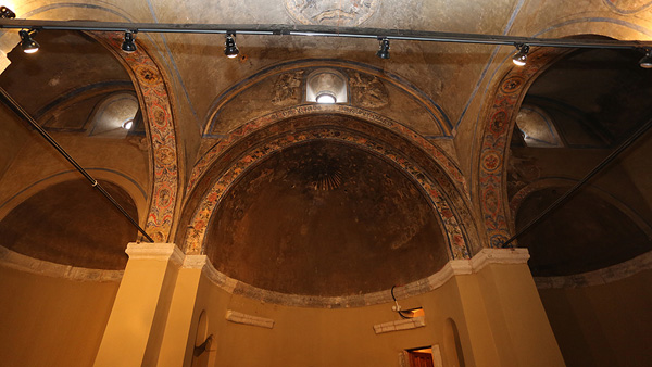 Հազարավոր մարդիկ այցելում են Թուրքիայի Քարաման նահանգ՝ հայկական եկեղեցու որմնանկարները տեսնելու