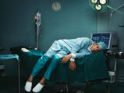 Բժիշկը 18 ժամ անընդմեջ աշխատելուց հետո՝ մահացել է