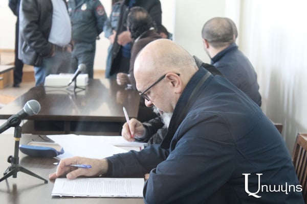Շտապօգնություն՝ Եղնուկյանի համար