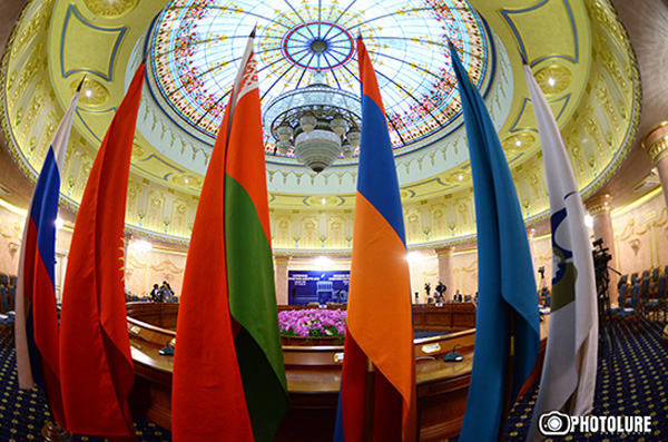 Ասում էինք, էլի, ԵԱՏՄ-ն բանի պետք չէ