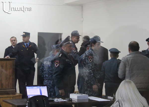 «Թուրքը դո՛ւ ես, հանգստացի հլը…». դատախազի պատասխանը՝ Պավել Մանուկյանի վիրավորանքին