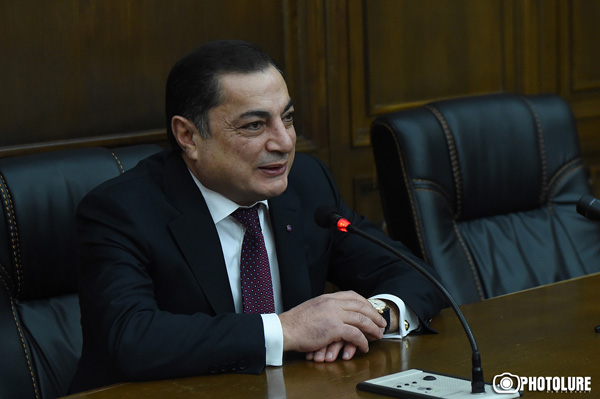 «Իրոք, կա նման ցանկություն». Վահրամ Բաղդասարյանը՝ Սերժ Սարգսյանի՝ վարչապետ լինելու մասին