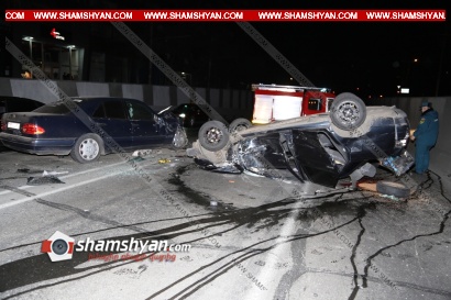 Խոշոր ավտովթար Խանջյան թունելում. բախվել են Mercedes-ն ու ВАЗ 21010-ը. վերջինը գլխիվայր շրջվել է, կան վիրավորներ. shamshyan.com 
