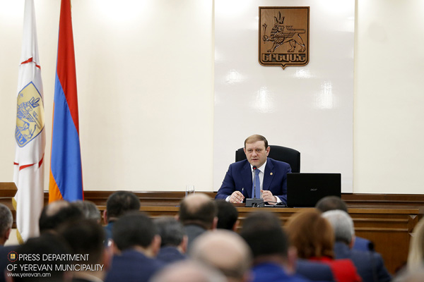 Տարոն Մարգարյան. «Հատուկ ուշադրություն դարձրեք, որպեսզի իրենց զինվոր որդիներին այցելելու ցանկություն ունեցող բոլոր ծնողներն ընդգրկվեն ծրագրում»