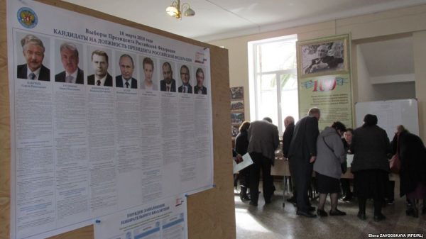 ՌԴ-ում ընտրություններ են. դիտորդների են ձերբակալում, հարձակվում լրագրողի վրա ու լցոնումներ անում