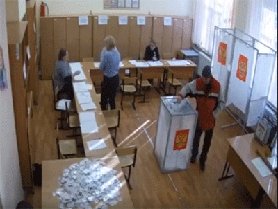 ՌԴ-ում ընտրություններին լցոնում են հանձնաժողովի անդամները (Տեսանյութ)