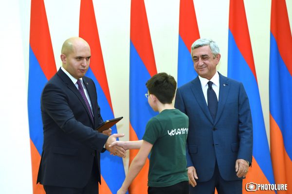 Արմեն Աշոտյանի արձագանքը Սերժ Սարգսյանի հրաժարականին