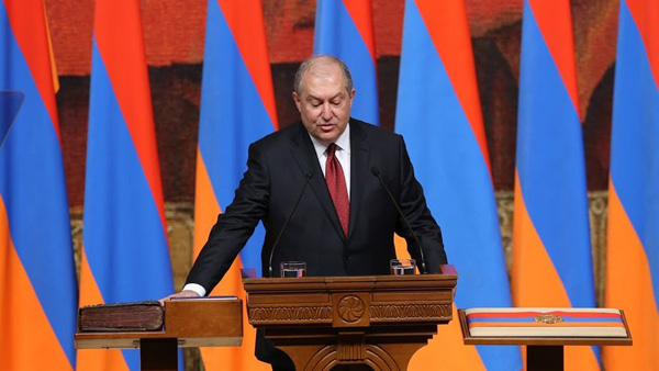 Մեկի դեմը կտրի ու հարցրու՝ ո՞վ է Հայաստանի նախագահը, ո՞վ է վարչապետը, ԱԺ նախագահը, ովքե՞ր են նախարարները. «Հրապարակ»