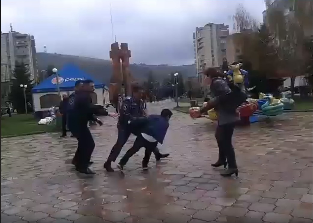 Հրազդանում հետապնդում են ցուցարարներին, որոնց մեծ մասը երեխաներ են