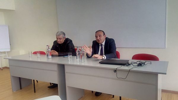 «Դասախոսների հետ կապված երկու ճանապարհ կա». Լևոն Մկրտչյանը՝ Շիրակի պետական համալսարանի խնդիրների մասին
