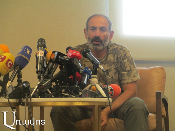 Փաշինյանն առաջարկում է ԱԺ բոլոր պատգամավորների հեռախոսահամարներն ու հասցեները հրապարակել, որ մարդիկ զանգեն