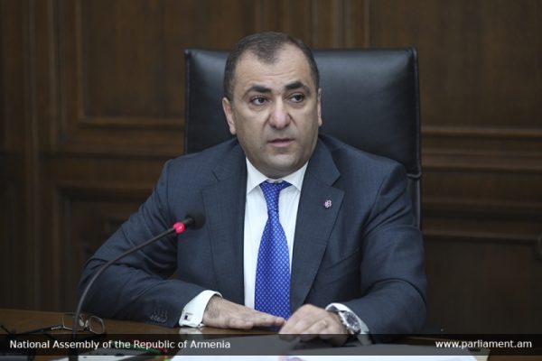 Ինչն է վտանգի տակ դնում ԱԺ գործունեությունը