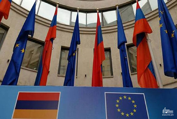 Եվրախորհրդարանի պատգամավորները հավանություն տվեցին Համաձայնագրին՝ 573 կողմ, 50 դեմ, 45 ձեռնպահ ձայների հարաբերակցությամբ