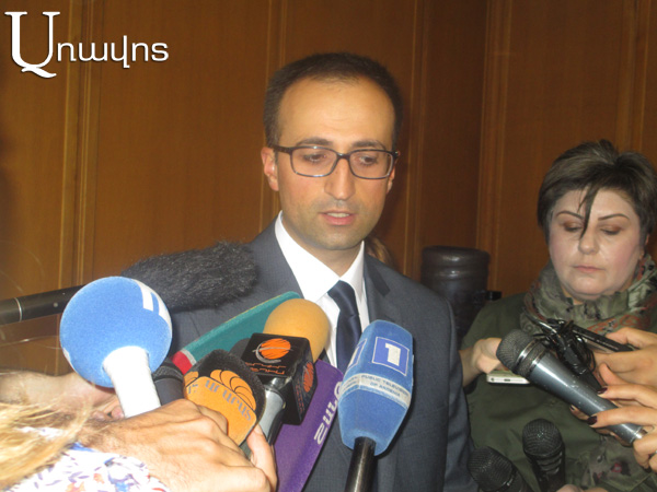 «Պարգե՞ւ, առողջություն եմ պարգեւում, գումար եմ պարգեւում». Առողջապահության նախարարը՝ ծխողներին