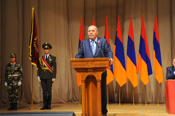 «Մանվել Գրիգորյանը մեր հաղթանակների մեջ շատ ծանրակշիռ դերակատարում է ունեցել, դա ոչ ոք չի կարող ուրանալ, նա Արցախի իրական ազգային հերոս է». Անդրանիկ Քոչարյան