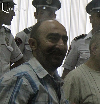 Փաշինյանին «զիբիլի վեդրոն գցելու» կոչ արած Պավլիկ Մանուկյանն այժմ նրան ընտրյալ է անվանում