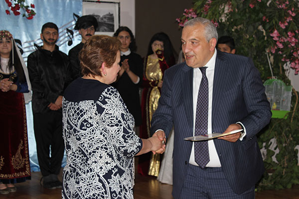 Ռուբեն Սադոյանն այցելել է Թբիլիսիի 103-րդ հայ-վրացական դպրոց