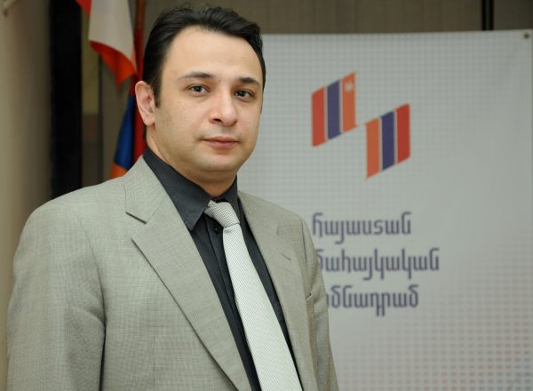 «Հայաստան» համահայկական հիմնադրամի նախկին տնօրենը գրավի դիմաց ազատ կարձակվի