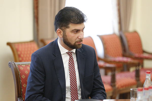 Դավիթ Սանասարյանի մասնակցությամբ վրաերթի վերաբերյալ հաղորդում կամ ահազանգ չի ստացվել. ոստիկանության պարզաբանումը