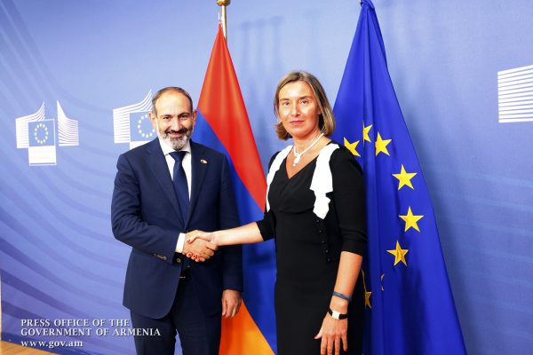 Ֆեդերիկա Մոգերինին՝ Նիկոլ Փաշինյանին. «Դուք կարող եք մեզ վրա հենվել Ձեր նախաձեռնած արմատական բարեփոխումների ճանապարհին»
