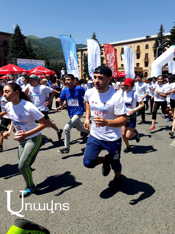 Վանաձորում վազեցին հանուն բարեգործության (ֆոտոշարք)