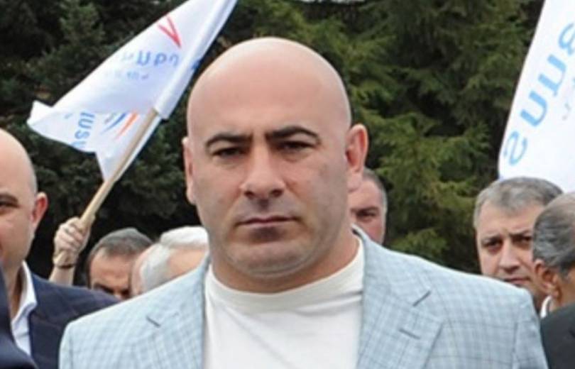 Ծառուկյանի թիկնազորի պետ Էդուարդ Բաբայանն այսօր 20 միլիոն դրամ գրավի դիմաց ազատ կարձակվի. armtimes.com