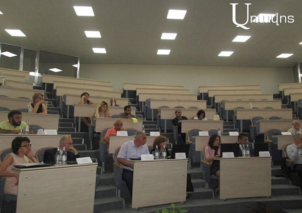 «Ճի՞շտ է, որ դուք Սահակ Մինասյանի մարդն եք»․ Շիրակի մարզպետը՝ ՇՊՀ ռեկտորի պաշտոնակատարին