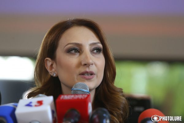 Լիլիթ Մակունցը` Սարյանի կեղծված նկարների եւ Ռուզան Սարյանի կեղծված ստորագրության մասին