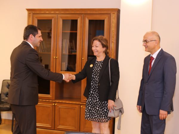 Հայ-լիբանանյան ապակենտրոնացված համագործակցությանն ուղղված հարցեր՝ Սուրեն Պապիկյանի և Լիբանանի դեսպանի հանդիպմանը