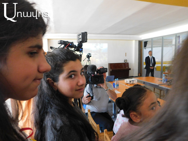 Փաշինյանի աղջկա՝ Շուշանի հարցը՝ նախագահ Սարգսյանին (Տեսանյութ)