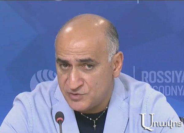 «Փաշինյանի թիմը շտապում է, որովհետեւ ապրիլ-մայիսին վարկանիշի անկում է ունենալու». փորձագետ