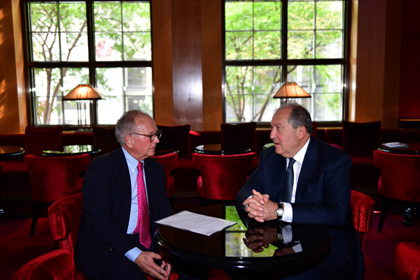 Նախագահ Սարգսյանը հանդիպել է Մյունխենի անվտանգության միջազգային համաժողովի նախագահի հետ