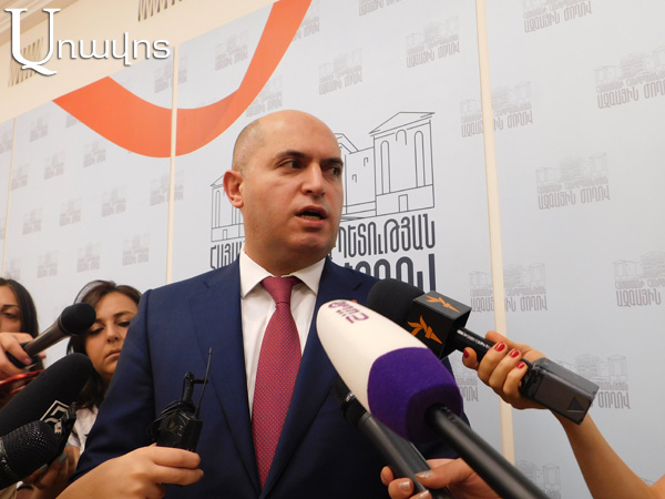 «Վարչապետը մտել է մեր ֆրակցիա, ասել է՝ բանակցություններ չեն լինելու, իմ վրա հույս չդնեք, ես գնում եմ դեկտեմբերին ընտրությունների». Աշոտյան