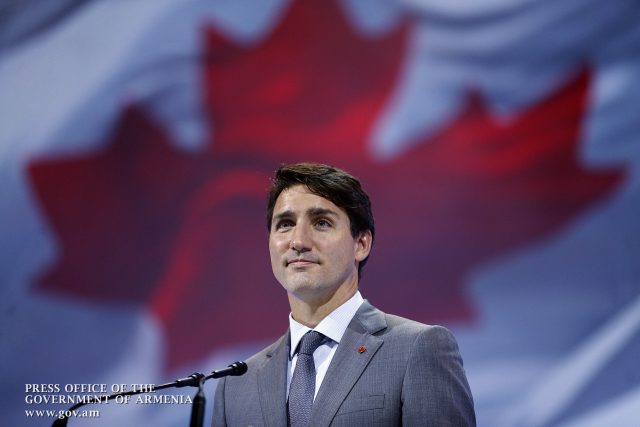 Ֆրանկոֆոնիայի զավեշտները. Կանադայի վարչապետը մոլորվեց, տիկին Մակրոնը հաճոյախոսություններ ստացավ տղամարդուց