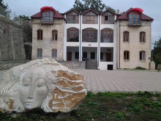 Կավագործության հին ավանդույթները «ՆԱՐԵԿԱՑԻ-ՇՈՒՇԻ» կենտրոնում