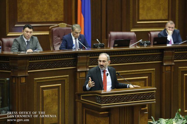 «Մենք այսօր երաշխավորում ենք, որ որեւէ մեկը որեւէ ուրիշ մեկին ապօրինի կերպով չի կարող ասել՝ աչքիդ վերեւը ունք կա՝ ով ուզում է լինի». Փաշինյան