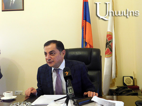 «Խնդրում եմ այդ թեմայի շուրջ մի ծանրանա, Սերժ Սարգսյանի տրամադրությունը բարձր է». Վահրամ Բաղդասարյան