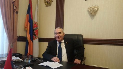 Ես չգիտեմ՝ Փաշինյանը Հայաստանում գոնե մեկ ընկեր ունի՞. Գալուստ Սահակյան. «Ա1+»