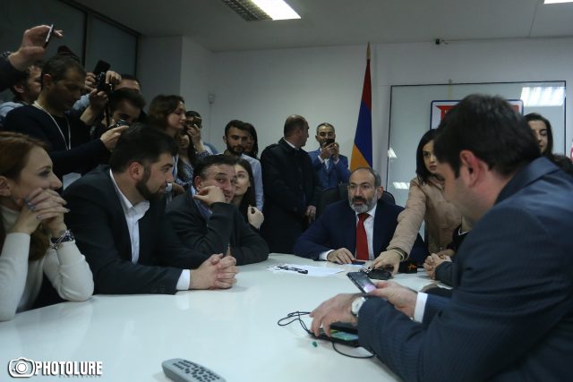 ՔՊ-ի վարչության մեկ այլ անդամ հաստատեց, որ «Իմ քայլը» խմբակցությունն ԱԺ նախագահի պաշտոնում առաջադրելու է Արարատ Միրզոյանին. «Հայկական ժամանակ»