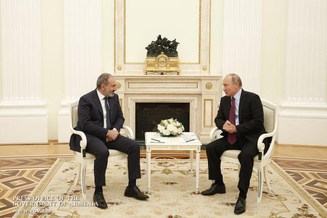 Փաշինյան. «Չեմ կարծում, թե ՌԴ նախագահի հետ պետք է իր օգնականի հայտարարությունը քննարկեմ»