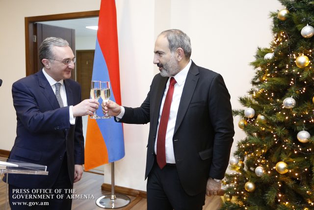 Նիկոլ Փաշինյանը նշանակել է ԱԳ նախարարի տեղակալներ