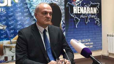 «Բարգավաճ Հայաստան»-ի և «Լուսավոր Հայաստան»-ի միջև տեղի ունեցող հեռակա բանավեճը երկու ուժերին էլ վնաս է տալու. «Ա1+»