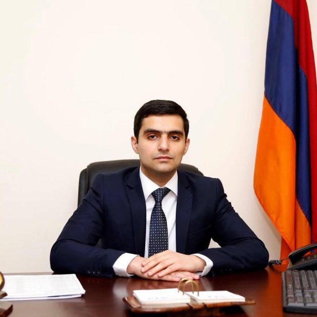 Անհրաժեշտ է օրենքի ուժով ստեղծել կամավոր փրկարարի ինստիտուտ, որի նպատակն է ունենալ կամավորներից բաղկացած «պահեստային փրկարարական» ուժեր